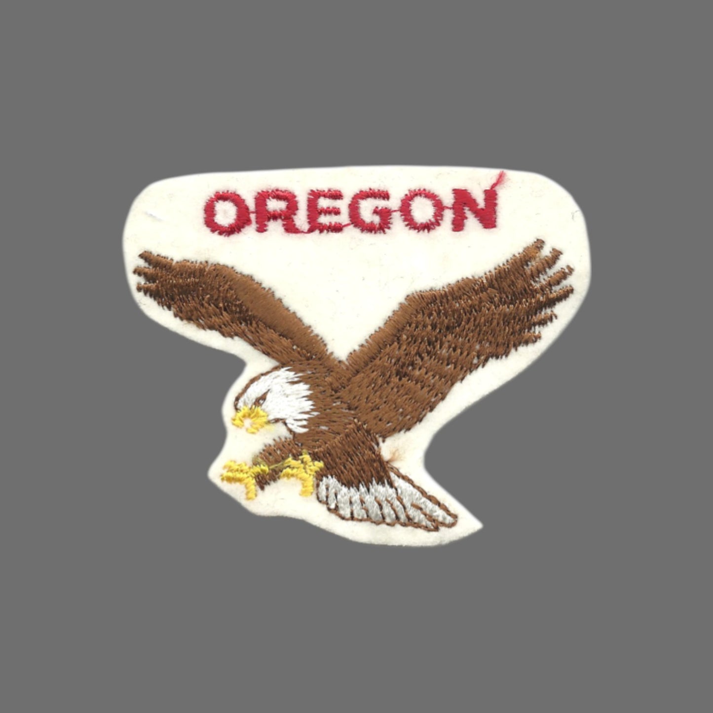 OREGON Eagle on White Souvenir Embroidered Patch Vintage SEW ON - OR-51-39