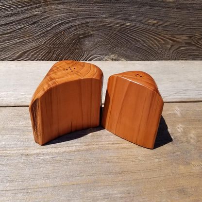 Wood Salt and Pepper Shakers Redwood Rustic Handmade #475 Cabin Lodge Man Cave Decoration California Gift