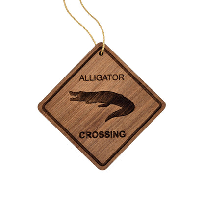 Wholesale Alligator Crossing Ornament Wood Souvenir Handmade in USA