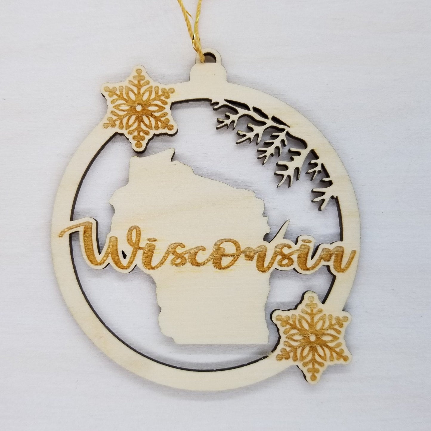 Wholesale Wisconsin Wood Ornament - WI State Shape with Snowflakes Cutout Souvenir