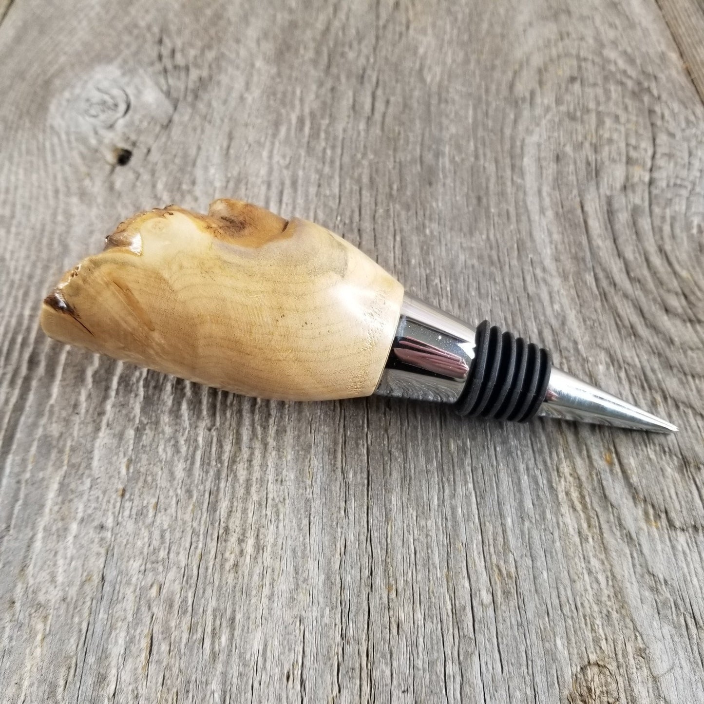 Wine Stopper Maple Live Edge - Rustic - Engagement Gift - Wedding Gift Wedding Favor Wine Gift - #306