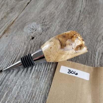 Wine Stopper Maple Live Edge - Rustic - Engagement Gift - Wedding Gift Wedding Favor Wine Gift - #306