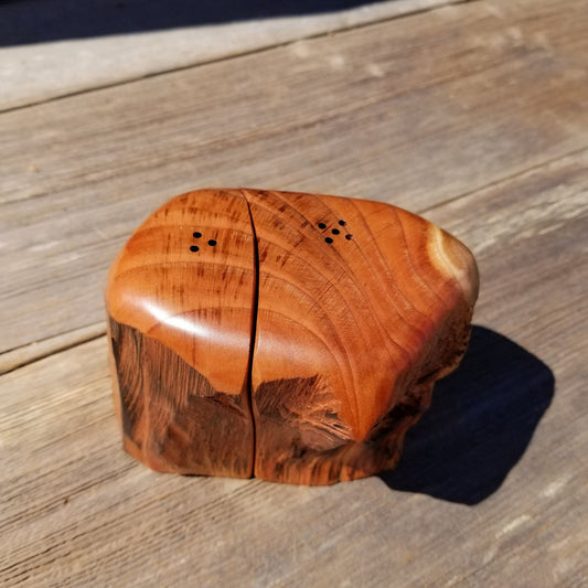 Salt and Pepper Shakers Set Rustic Wood Redwood Handmade #389 California Souvenir Holiday Gift Man Cave Cabin Lodge Decor