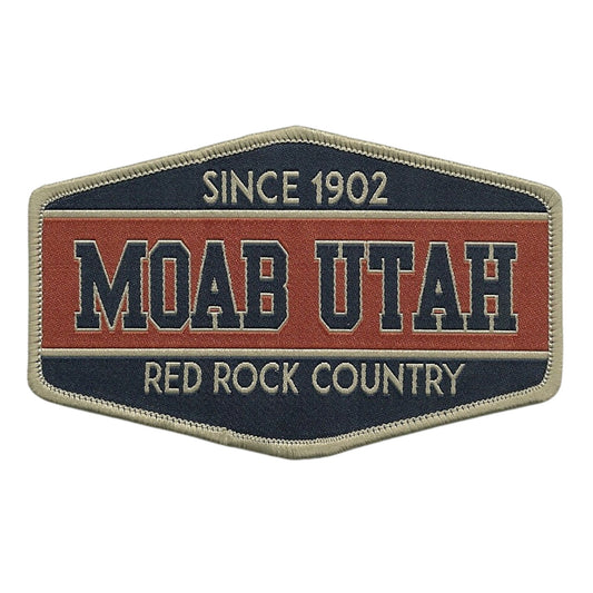 Moab Utah Patch – Red Rock Country UT – Travel Patch Iron On – UT Souvenir Patch – Embellishment Applique – Travel Gift 4″ Vintage Retro