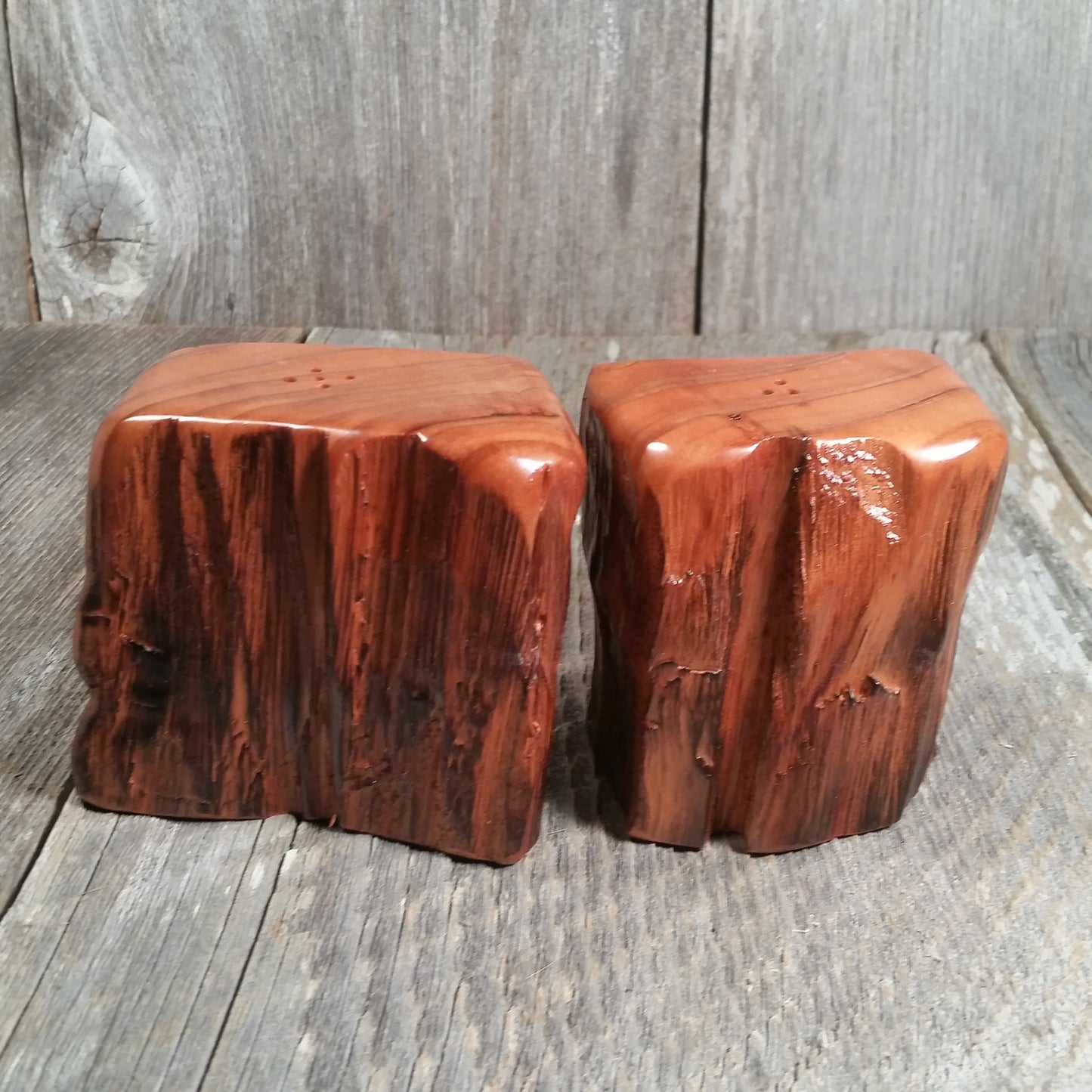 Redwood Rustic Salt and Pepper Shakers Set Handmade #M Lodge Cabin California Souvenir Man Cave Decor