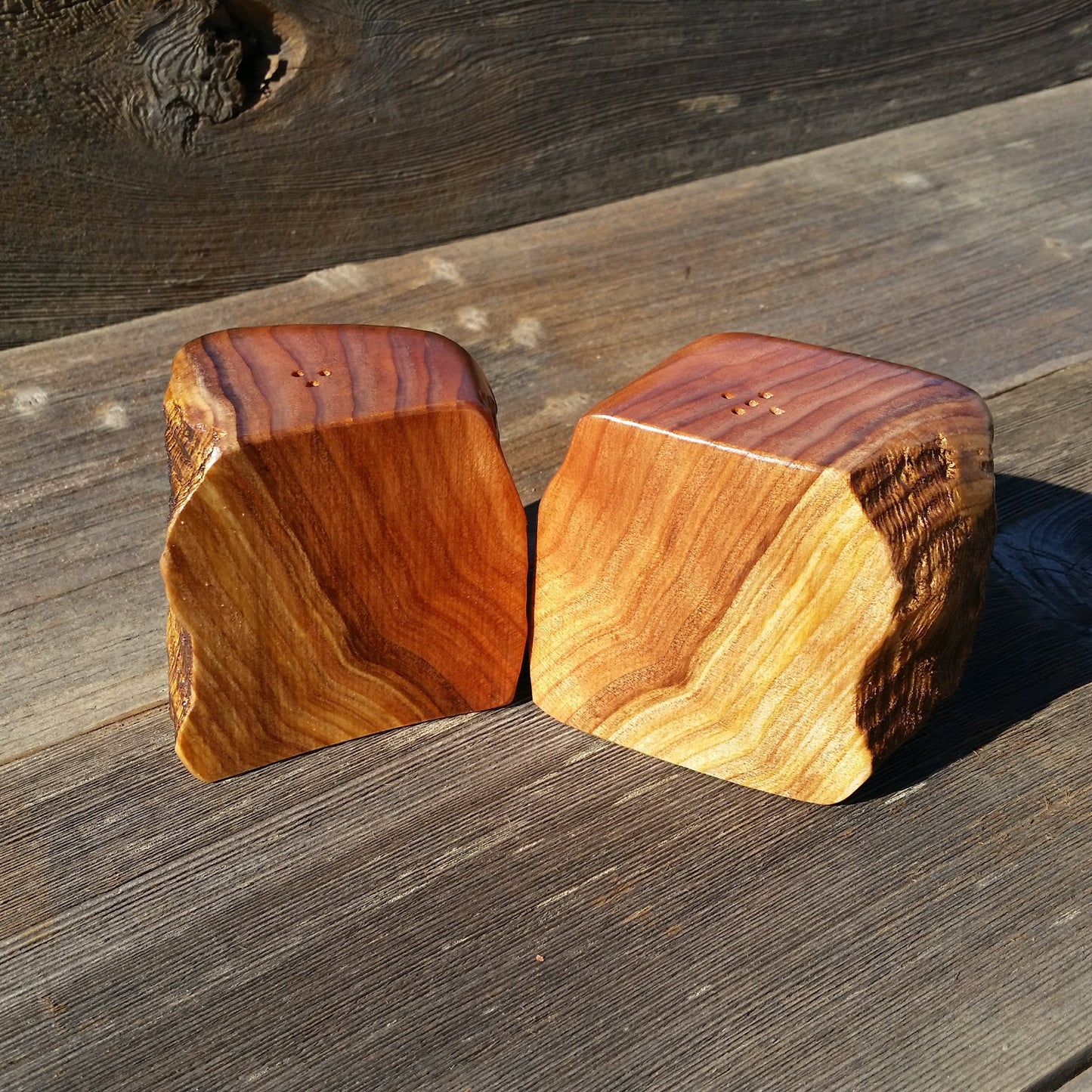 Salt and Pepper Shakers Set Rustic Redwood Handmade #A1 Wood Cabin Lodge Decor