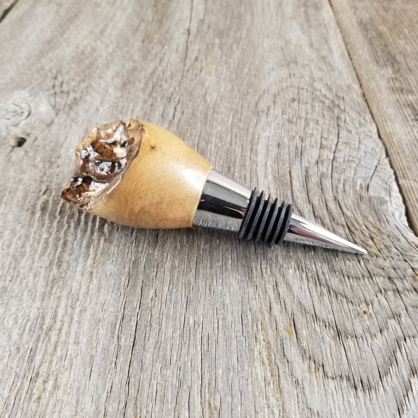 Wine Stopper Maple Live Edge - Rustic - Engagement Gift - Wedding Gift Wedding Favor #301