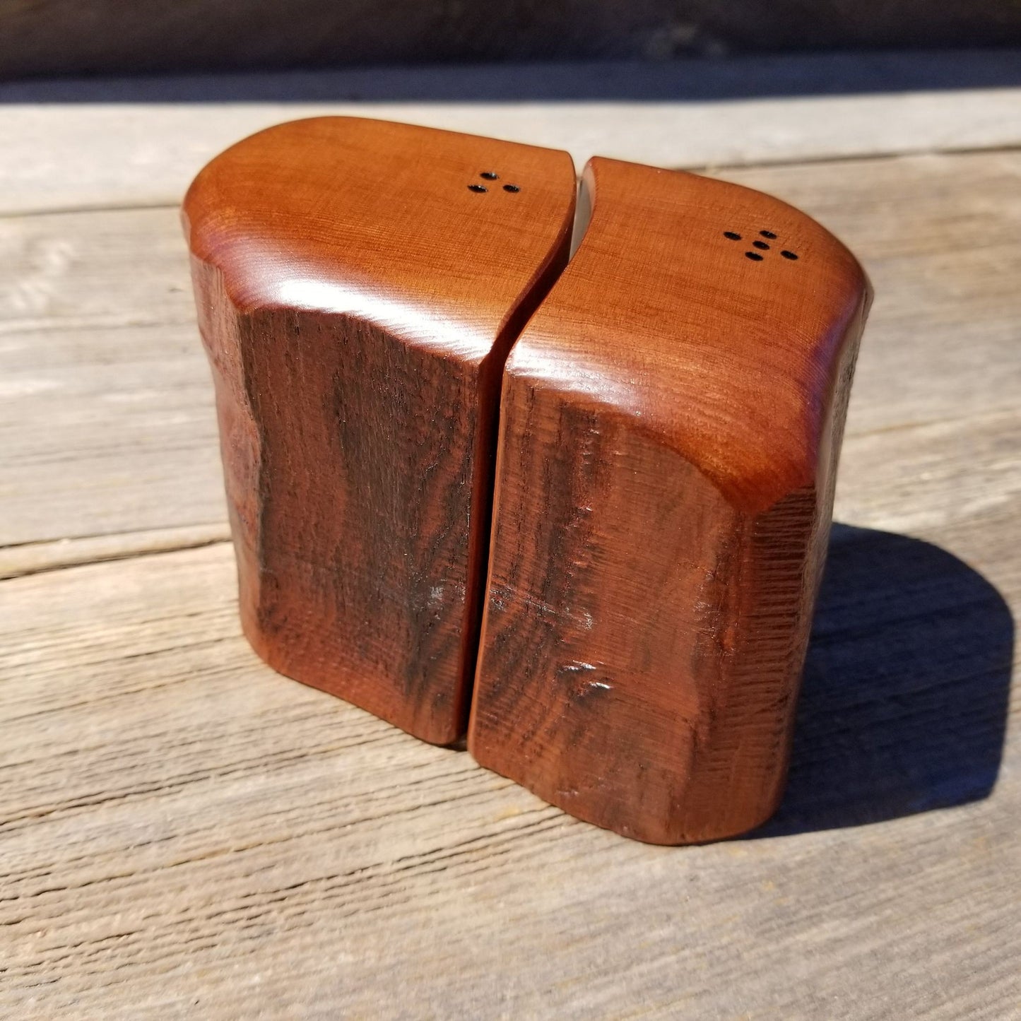 Salt and Pepper Shakers Set Rustic Wood Redwood Handmade #379 California Souvenir Holiday Gift Man Cave Cabin Lodge Decor